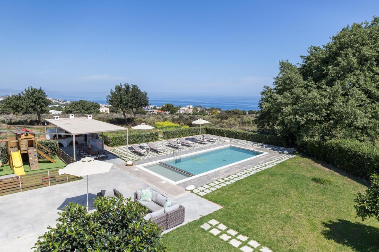 Lux Villa Mia With Heated Pool, 2Km To Beach & Childrens Area! Mikro Metochi Exterior photo