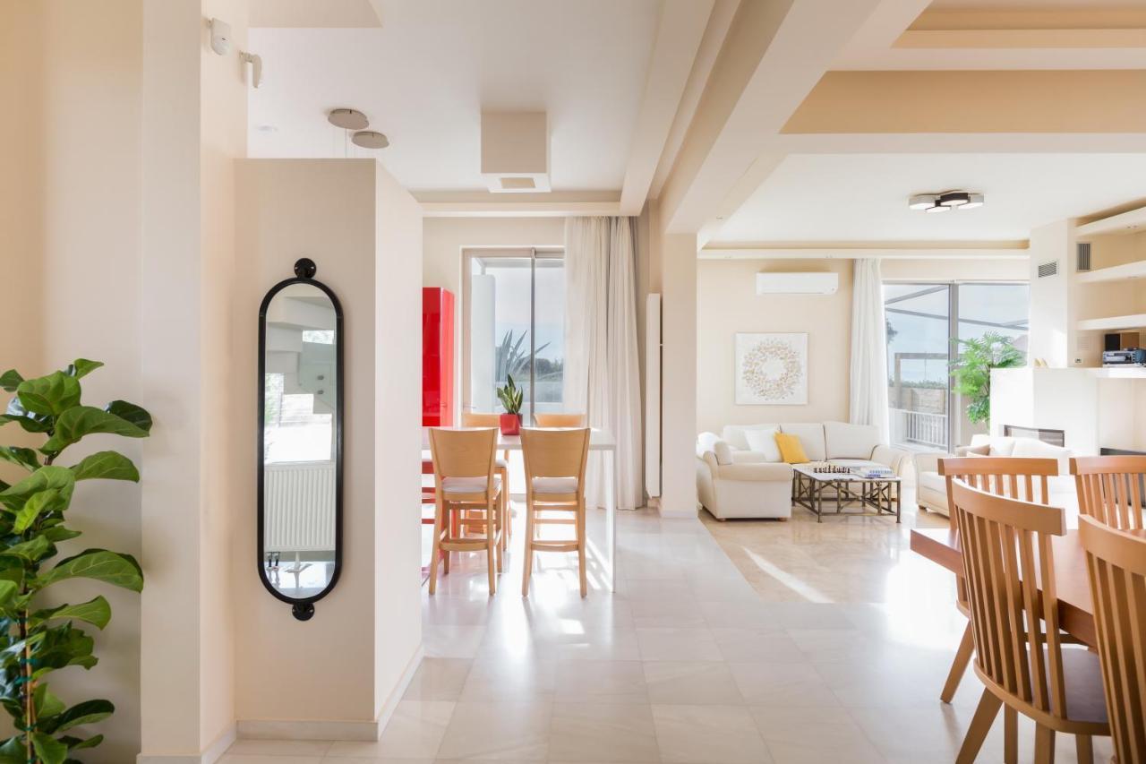 Lux Villa Mia With Heated Pool, 2Km To Beach & Childrens Area! Mikro Metochi Exterior photo